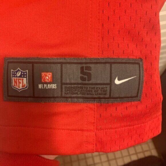 Chiefs Travis Kelce Nike Jersey - Picture 4 of 5